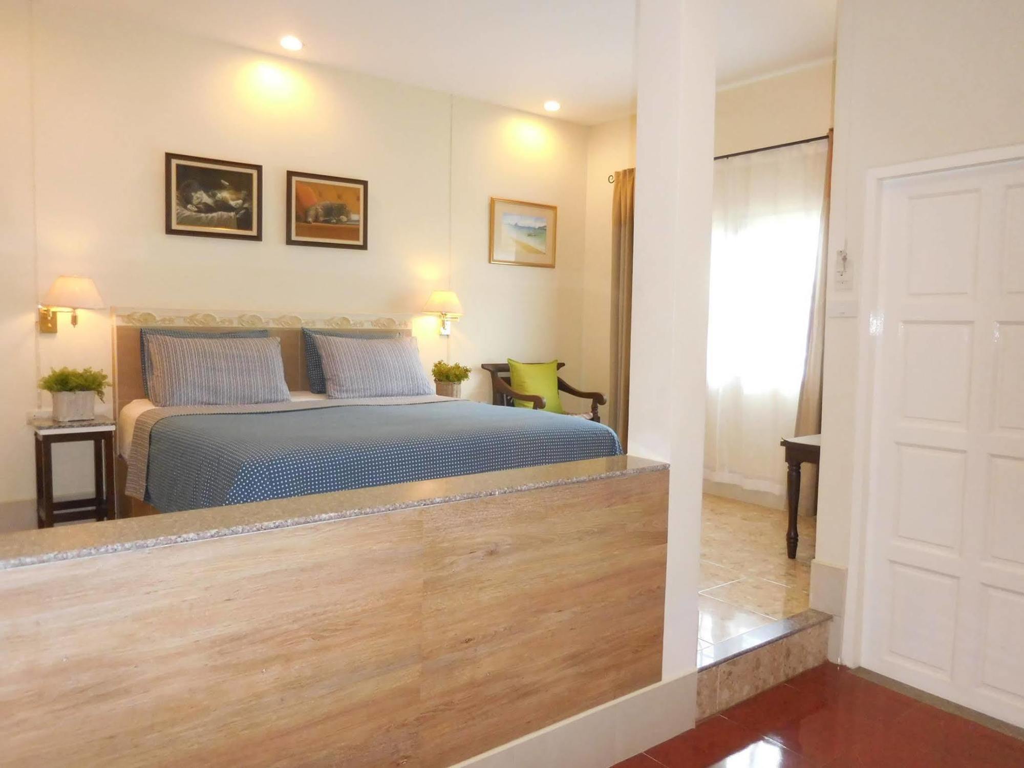 Holiday Village And Natural Garden Resort Phuket Exterior foto